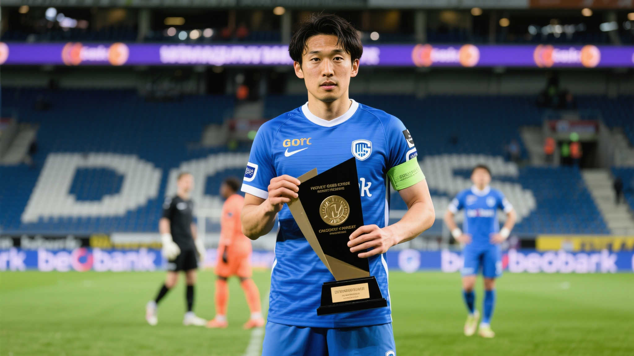 渡边刚本赛季贡献3球3助,荣膺比甲根特最佳球员 渡边刚本赛季贡献3球3助,荣膺比甲根特最佳球员